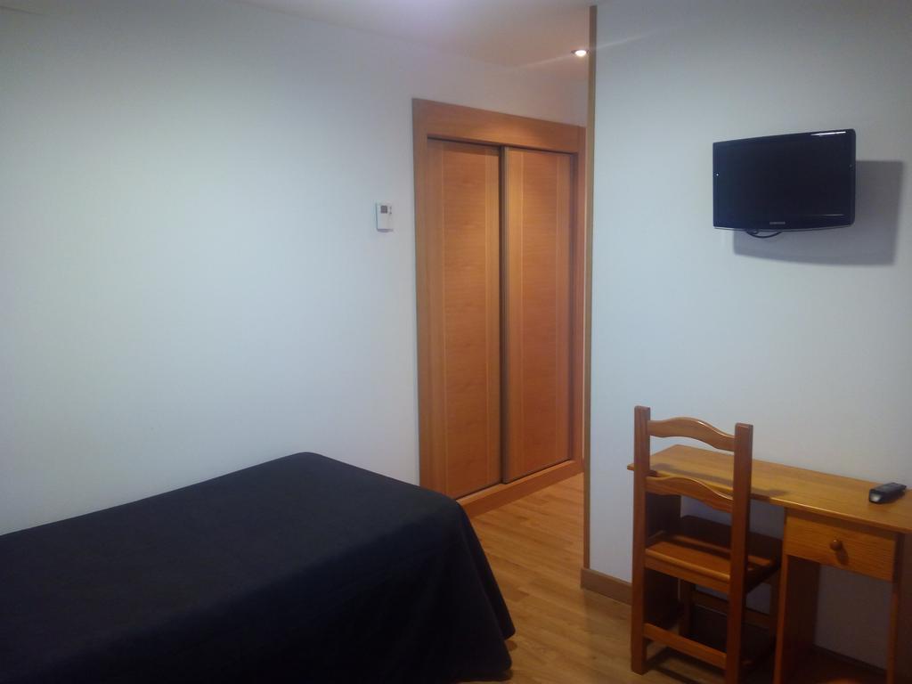 Hostal Plaza Mayor De Альмасан Екстер'єр фото